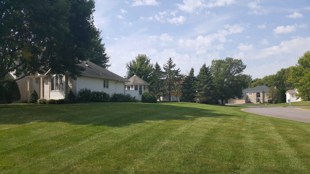 Minnetrista Lawn Mowing Company